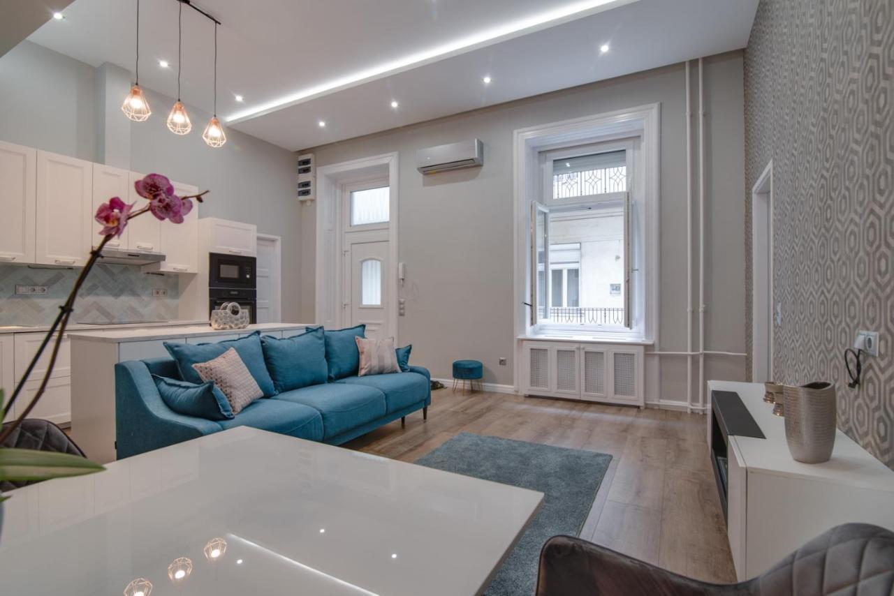 Helios Downtown Martha Apartman Budapest Kültér fotó