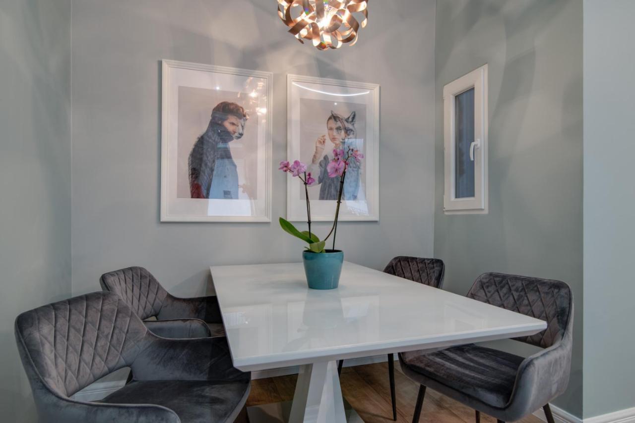 Helios Downtown Martha Apartman Budapest Kültér fotó