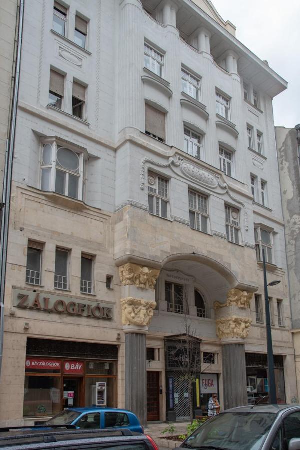 Helios Downtown Martha Apartman Budapest Kültér fotó
